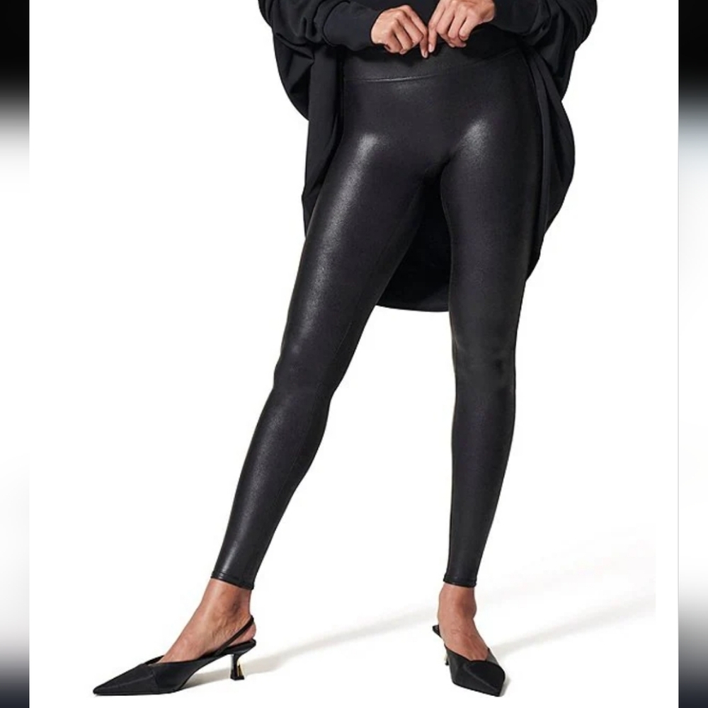 NWT Spanx SPANXshape™ Faux Leather Leggings - Black - XS